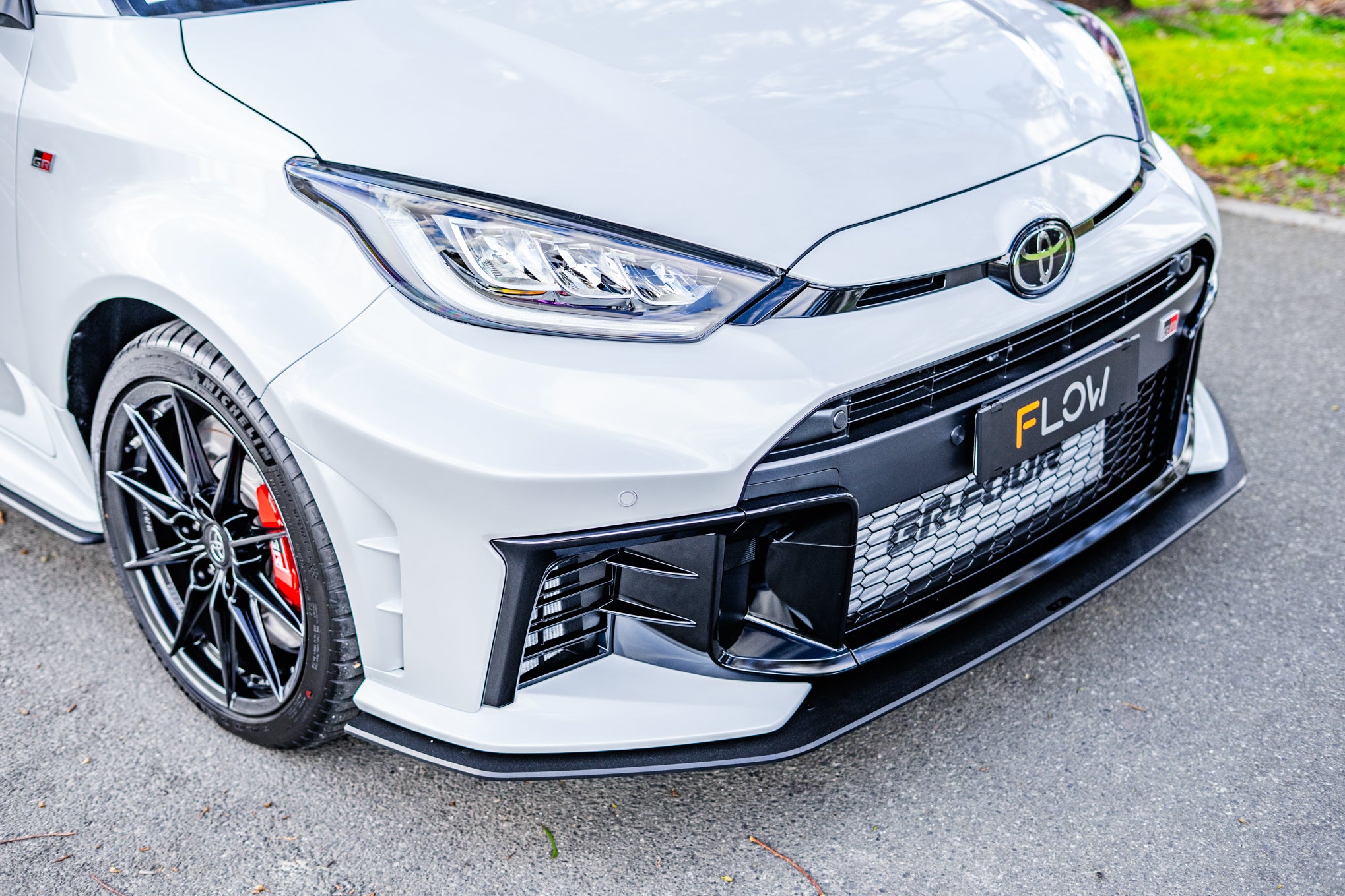 Toyota Yaris GR Gen2 2025 Chassis Mounted Front Lip Splitter & Bumper Reinforcement Plate