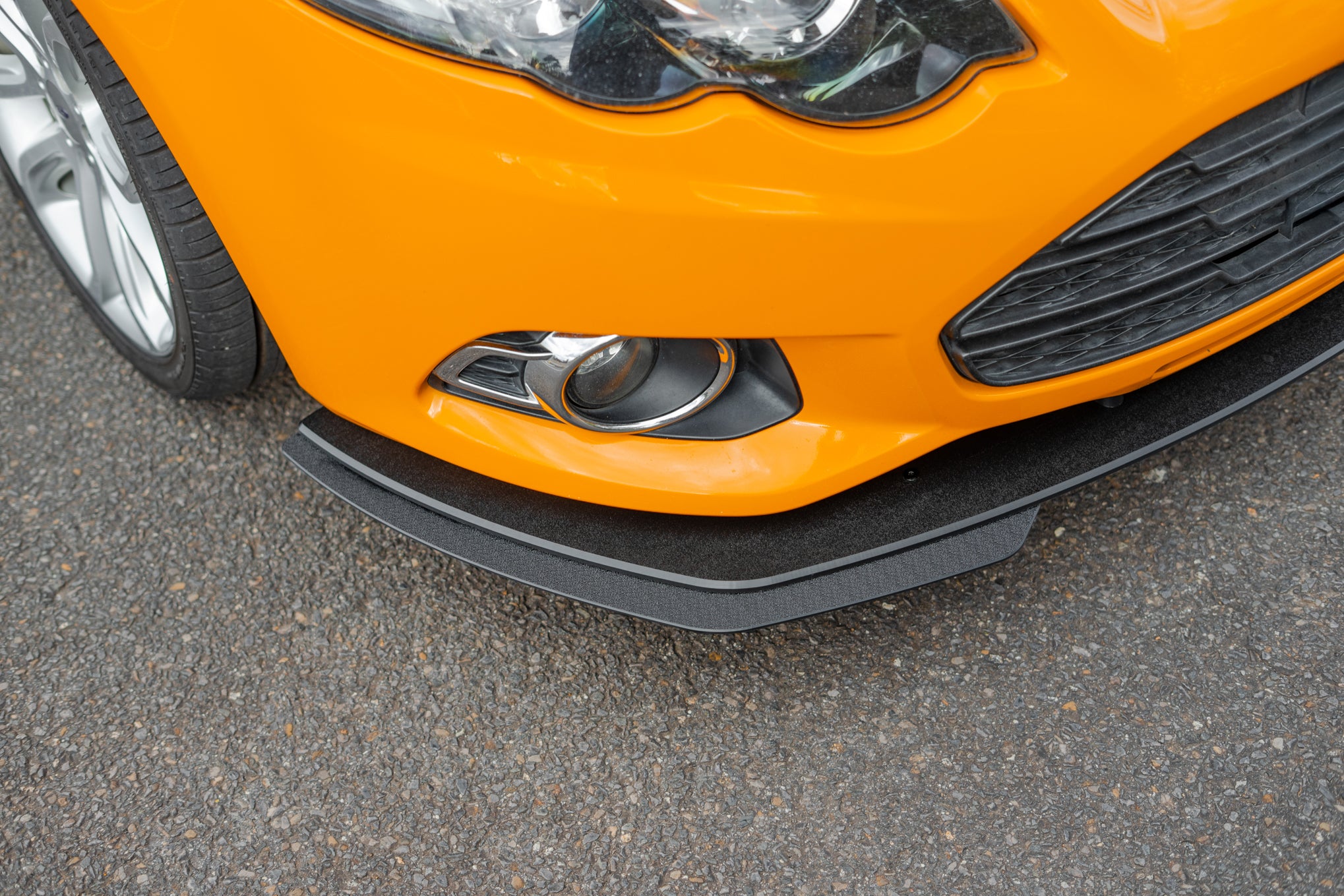 Ford Falcon FG MK2 Front Lip Splitter Extensions