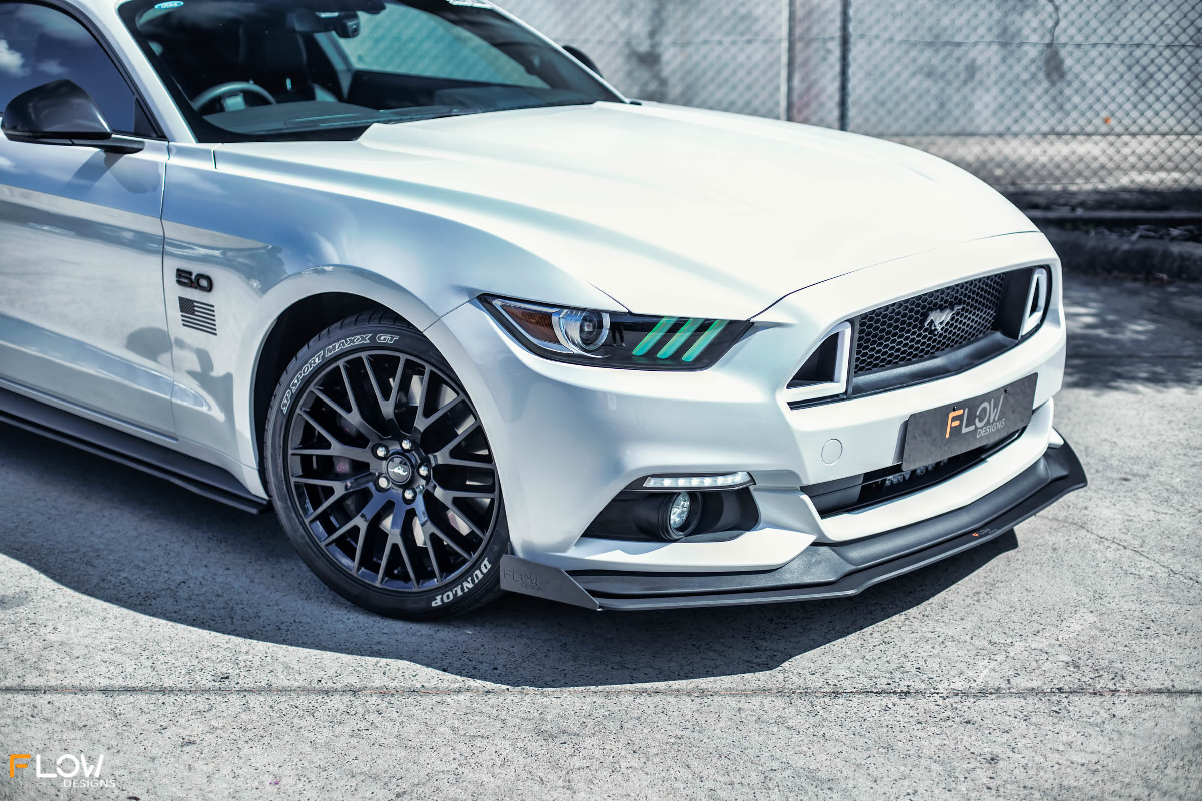 GT Mustang S550 FM Front Lip Splitter