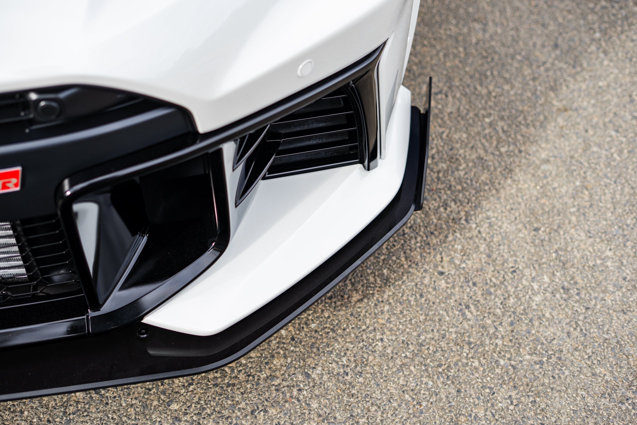 Toyota Yaris GR Gen2 2025 Chassis Mounted Front Lip Splitter & Bumper Reinforcement Plate