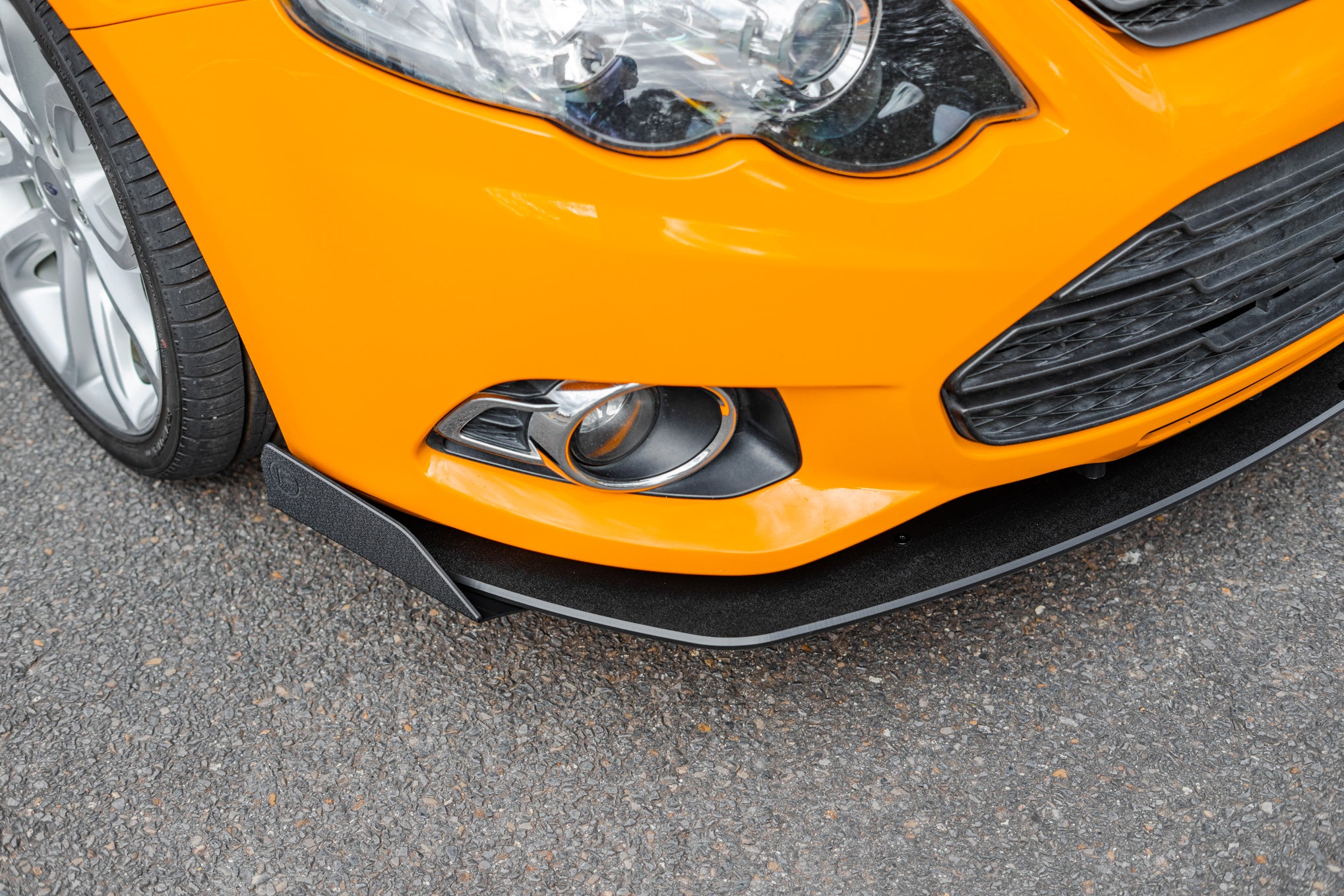 Ford Falcon FG MK2 Front Lip Splitter Winglets (Pair)