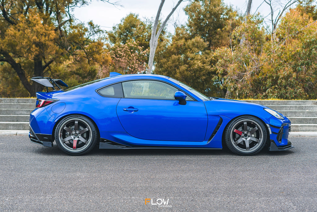 2 Pezzi Minigonne Laterali Universali Effetto Carbonio - Winglets Spoiler In ABS Per Auto - Diffusori Sottoporta