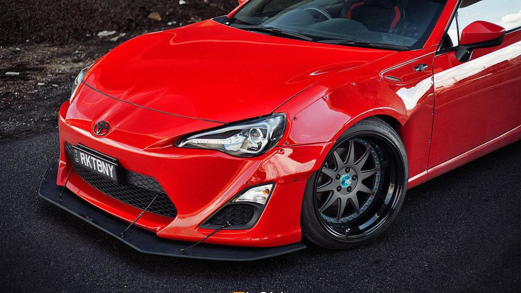 Buy Toyota 86 (Rocket Bunny) Front Lip Splitter & Support Rods Online