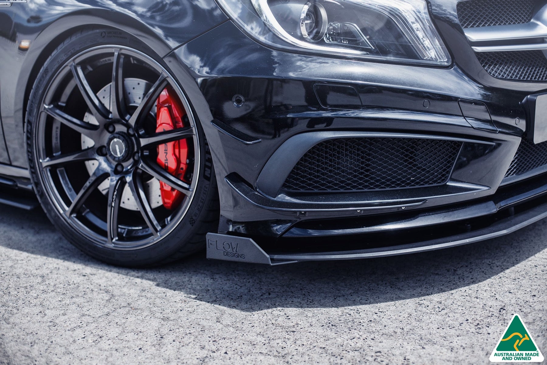 A45 AMG W176 (PFL) Front Lip Splitter