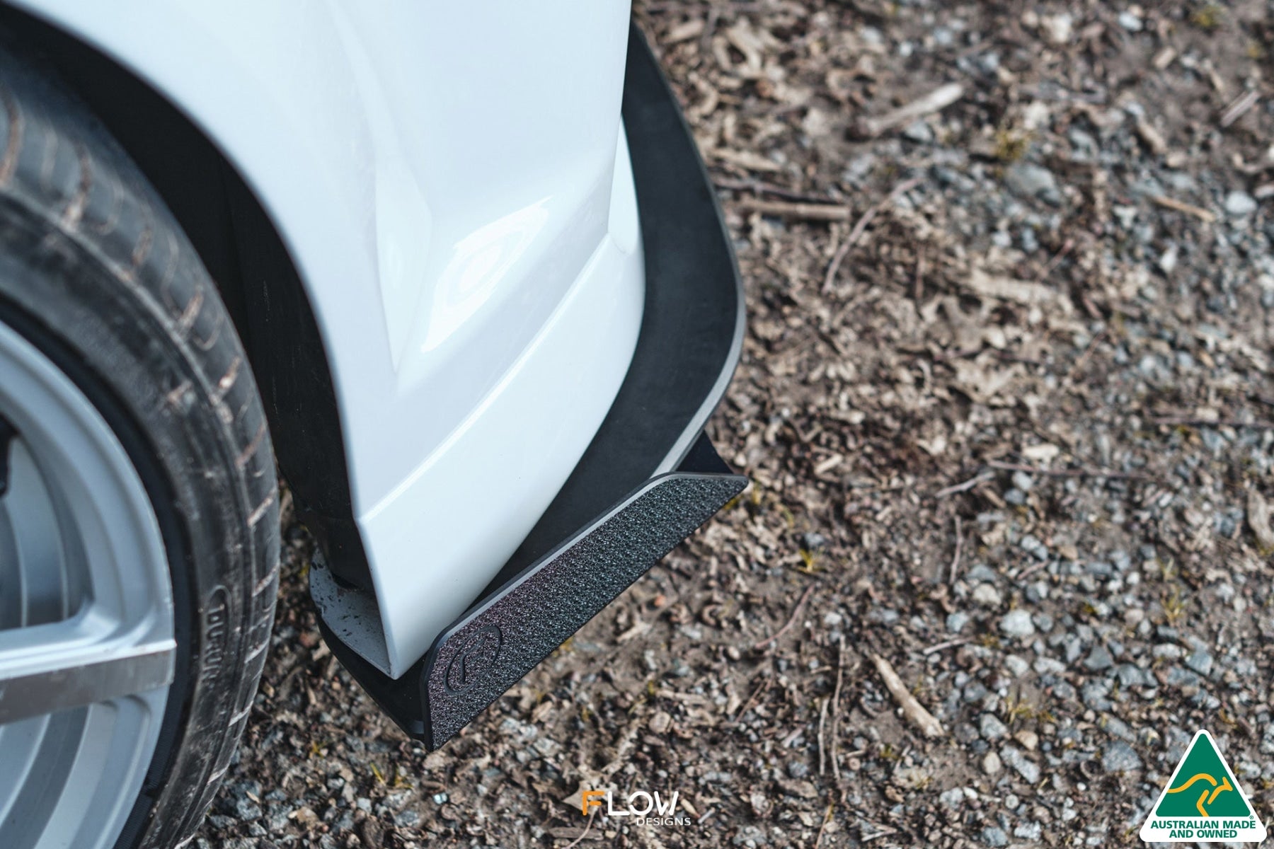 VE Commodore S2 Sedan Front Lip Splitter Winglets (Pair)